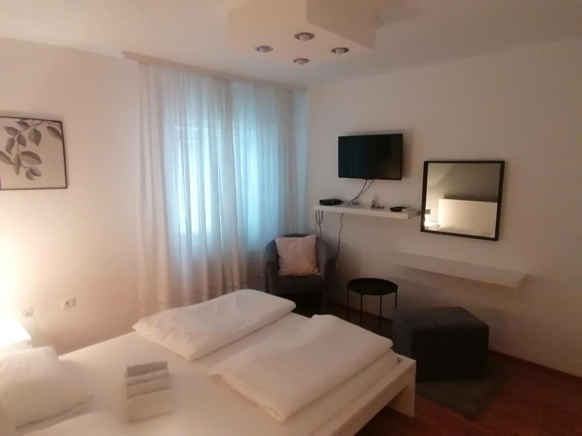 Veliki Park Villa Sabac Room photo